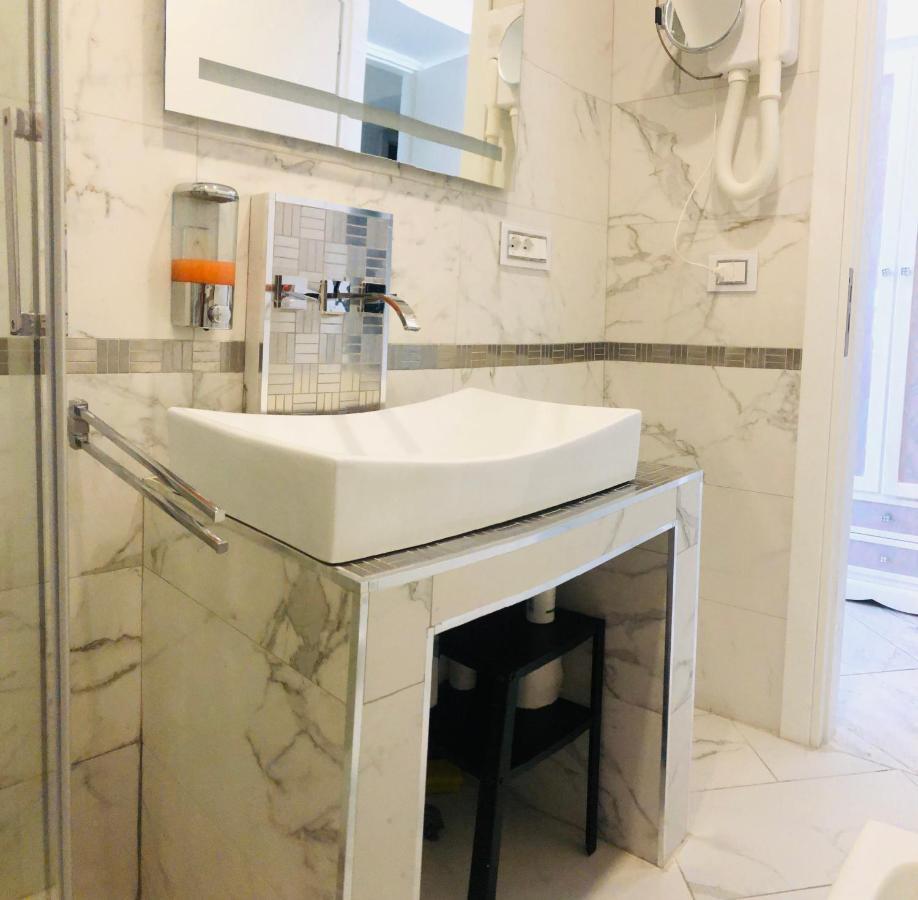 Parisa Suite Roma Dış mekan fotoğraf