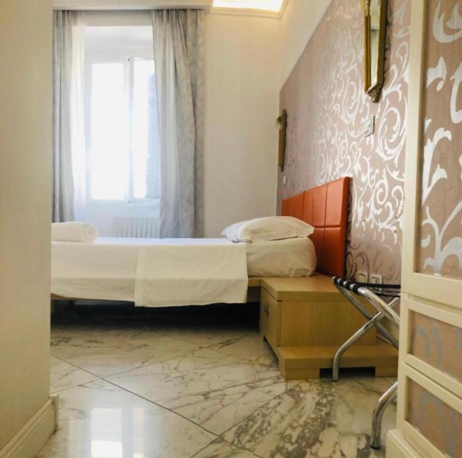 Parisa Suite Roma Dış mekan fotoğraf